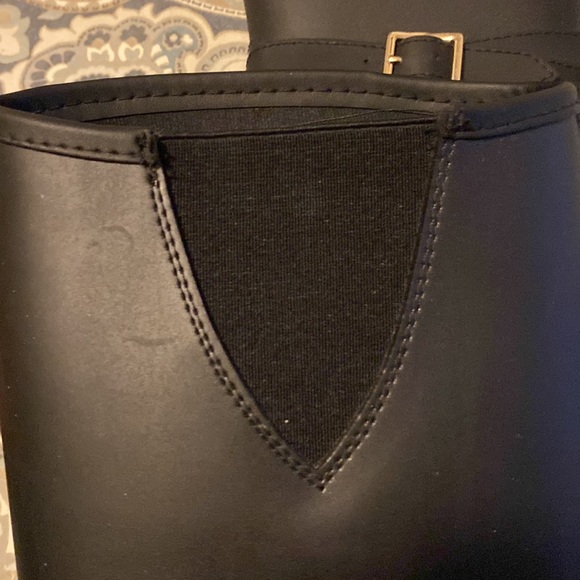 New NWOT BR Banana Republic rain boots - Picture 5 of 5